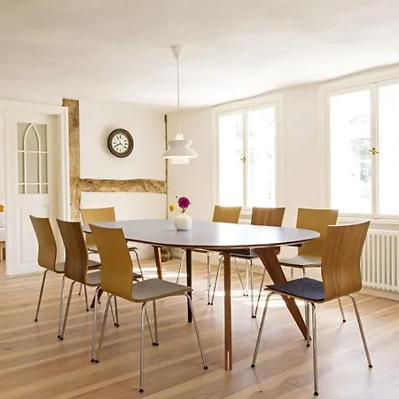 Old Shipman's House Comfortable